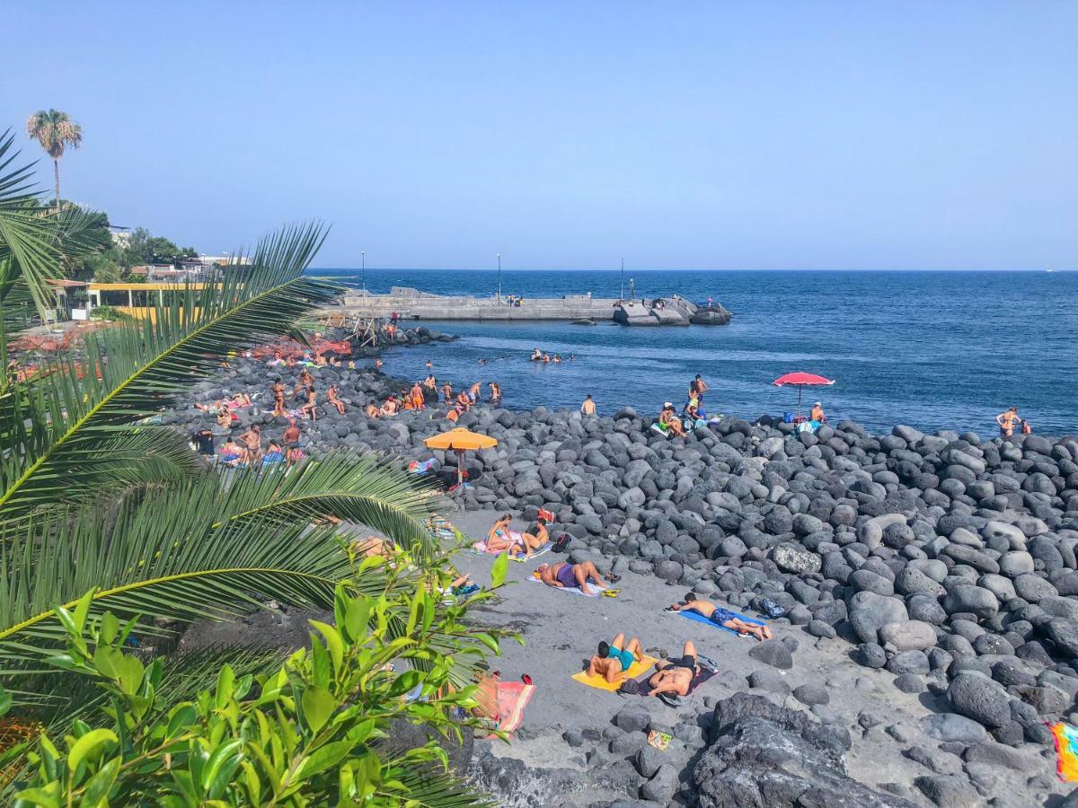 La Casa Di Iside A Mare Daire Katanya Dış mekan fotoğraf